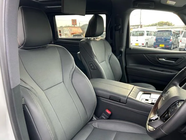 Toyota ALPHARD HYBRID Z 2023 — миниатюра 5
