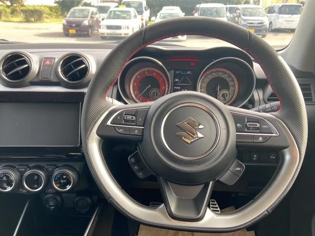 Suzuki SWIFT SPORT ZC33S FINAL EDITION 2025 — миниатюра 4