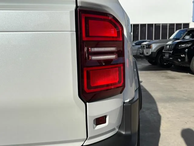 Toyota LAND CRUISER 250 VX 2024 — миниатюра 4
