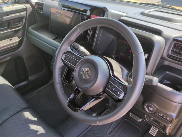 Suzuki SPACIA GEAR HYBRID XZ TURBO 2025 — миниатюра 5
