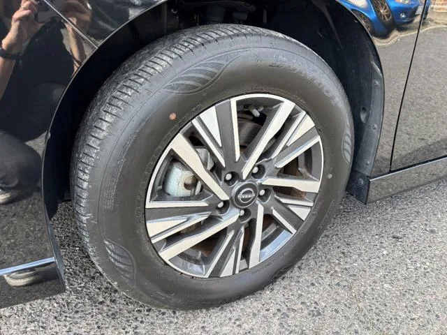 Nissan SERENA E-POWER HIGHWAY STAR V 2023 — миниатюра 5