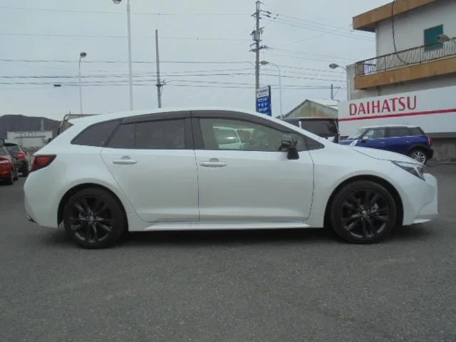 Toyota COROLLA TOURING HYBRID WB 2023 — миниатюра 4