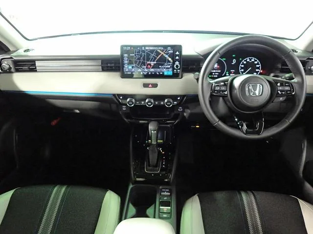 Honda VEZEL E:HEV Z PLAY PACKAGE 2025 — миниатюра 5