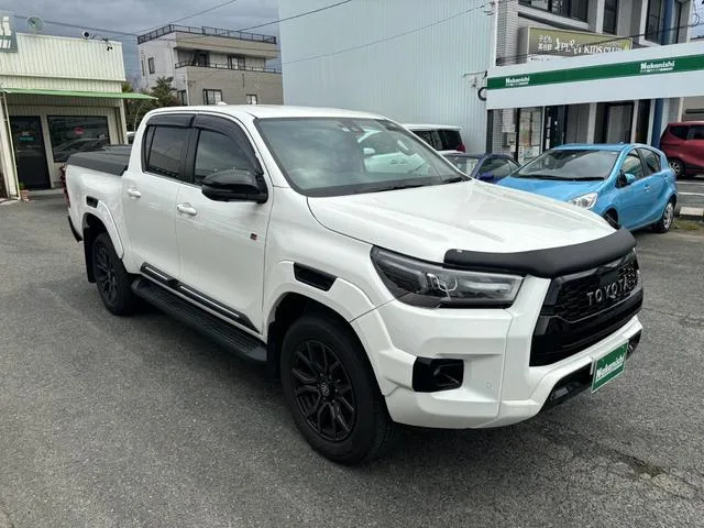 Toyota Hilux Z GR SPORT 2022 — миниатюра 2