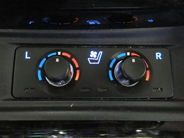 Toyota Alphard 2.5S C PACKAGE 2023 — миниатюра 3