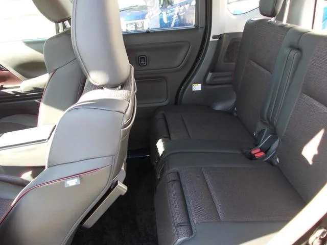 Suzuki SPACIA CUSTOM HYBRID XS TURBO 2024 — миниатюра 3