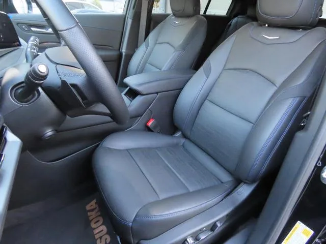 Cadillac CADILLAC XT4 2025 — миниатюра 5