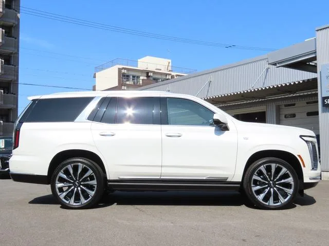 Cadillac CADILLAC ESCALADE PLATINUM 2025 — миниатюра 2