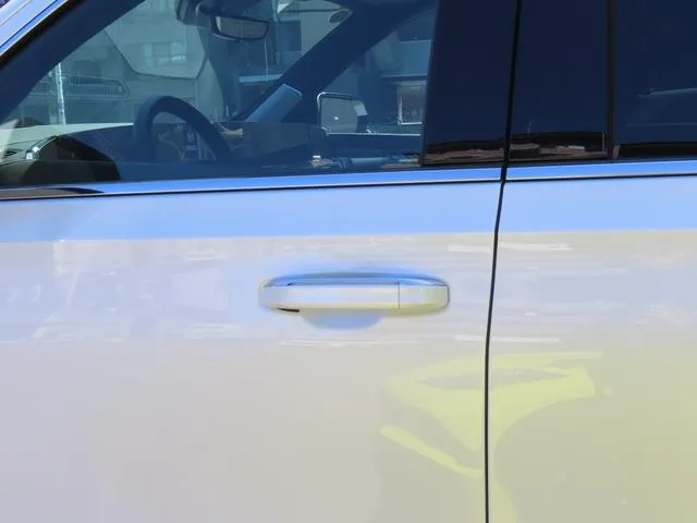 Cadillac CADILLAC ESCALADE PLATINUM 2025 — миниатюра 4