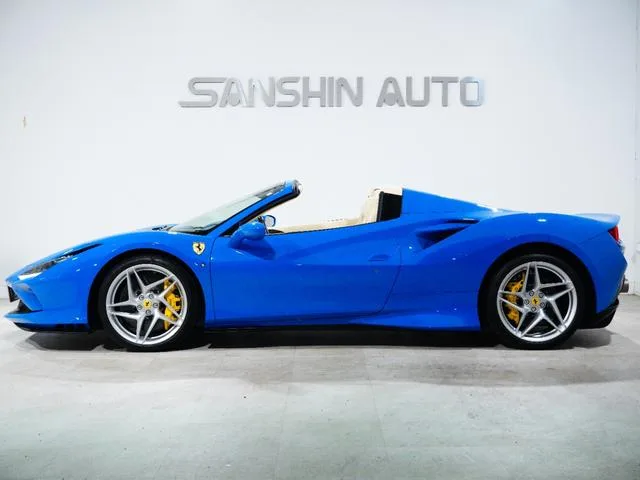 Ferrari F8 Spider BASE GRADE 2023 — миниатюра 2
