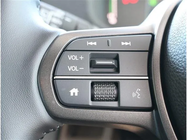 Honda FREED E:HEV AIR EX 2025 — миниатюра 3