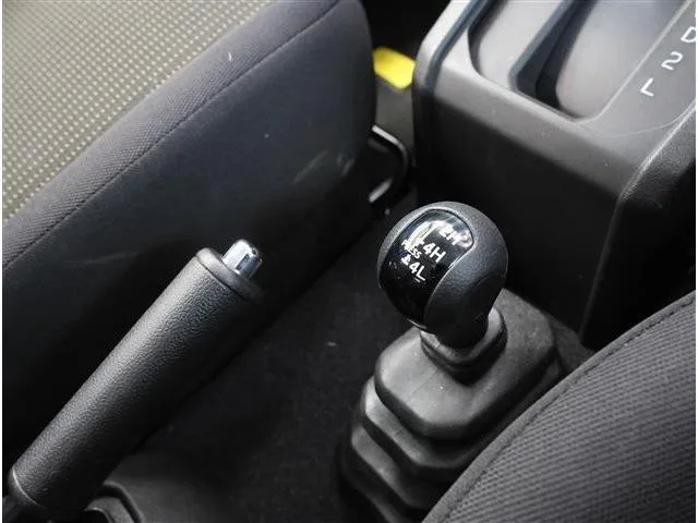 Suzuki JIMNY NOMADE FC 2025 — миниатюра 3