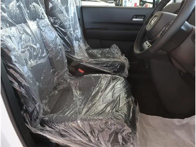 Honda FREED E:HEV AIR EX 2026 — миниатюра 4