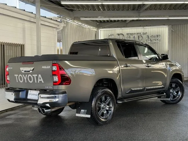 Toyota Hilux Z 2023 — миниатюра 5