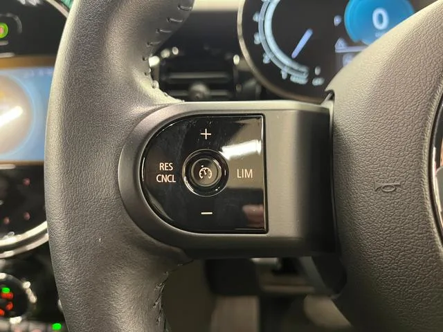 MINI MINI COOPER BRICK LANE EDITION 2022 — миниатюра 4