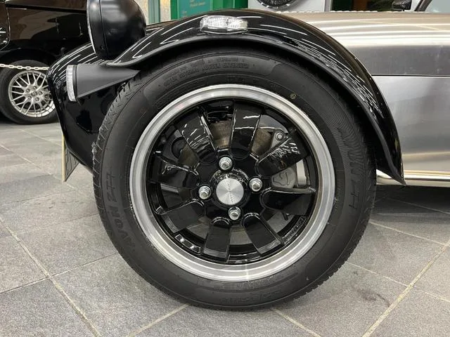 Caterham SEVEN 170 BASE GRADE 2025 — миниатюра 2