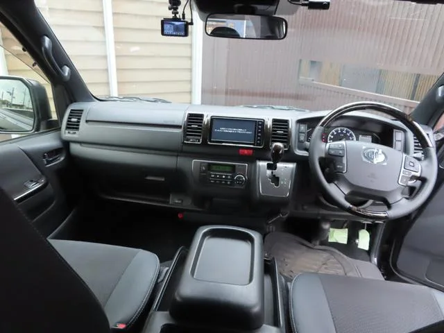 Toyota HIACE VAN SUPER GL DARK PRIME II 2022 — миниатюра 3