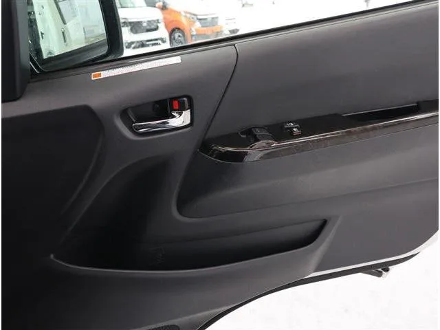 Toyota HIACE VAN 2023 — миниатюра 3