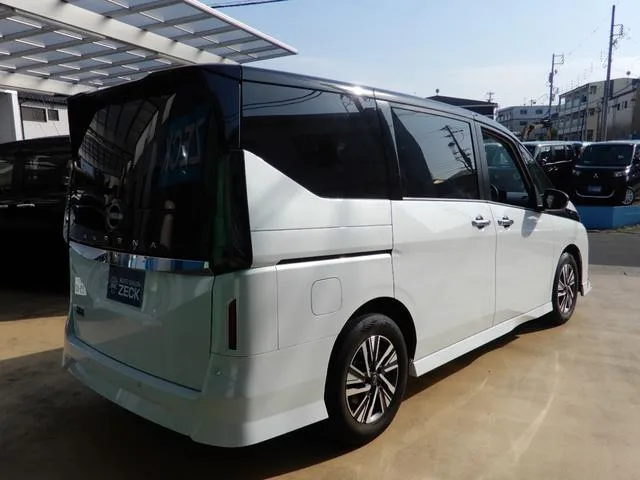 Nissan SERENA HIGHWAY STAR V 2023 — миниатюра 4