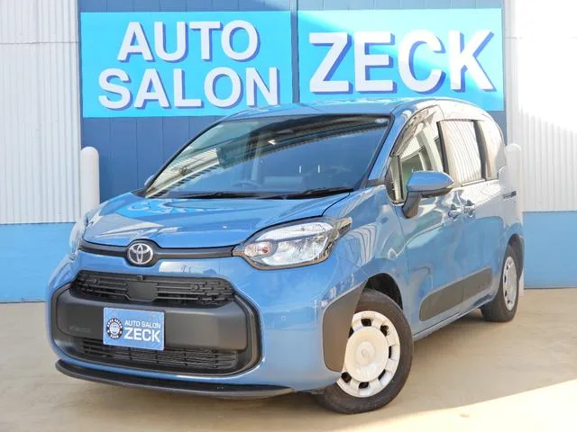 Toyota SIENTA HYBRID G 2023 — фото 1, купить с доставкой в Москву