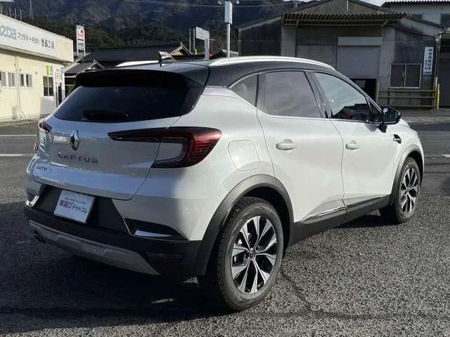 Renault Captur INTENS TECH PACK 2022 — миниатюра 4