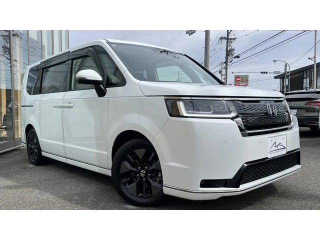 Honda STEPWAGON E:HEV SPADA 2025 — миниатюра 2