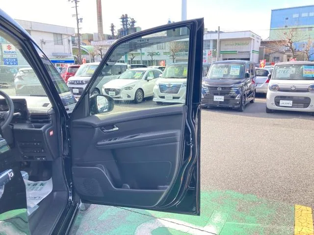 Nissan SERENA E-POWER HIGHWAY STAR V 2024 — миниатюра 5