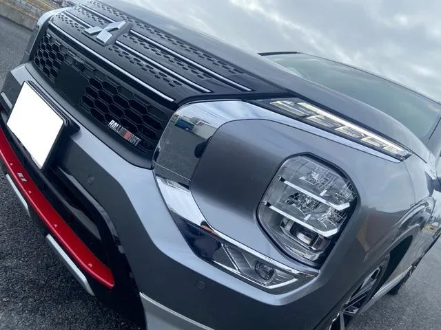 Mitsubishi OUTLANDER PHEV P 2023 — миниатюра 5