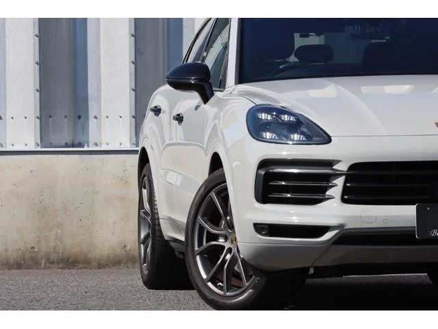 Porsche Cayenne Coupe BASE GRADE 2022 — миниатюра 2