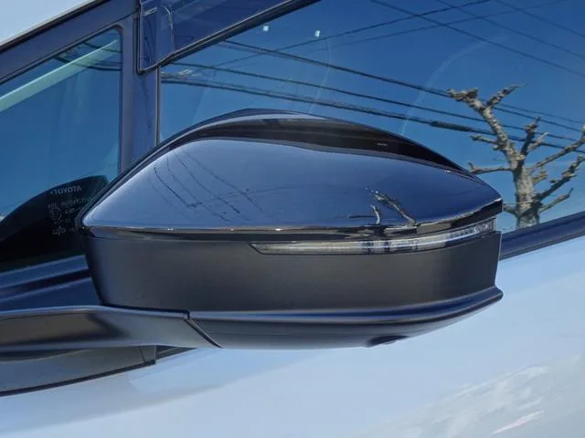 Toyota Prius Z 2025 — миниатюра 4
