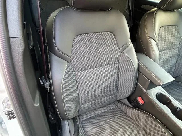 Renault Arkana TECHNO MILD HYBRID 2025 — миниатюра 3