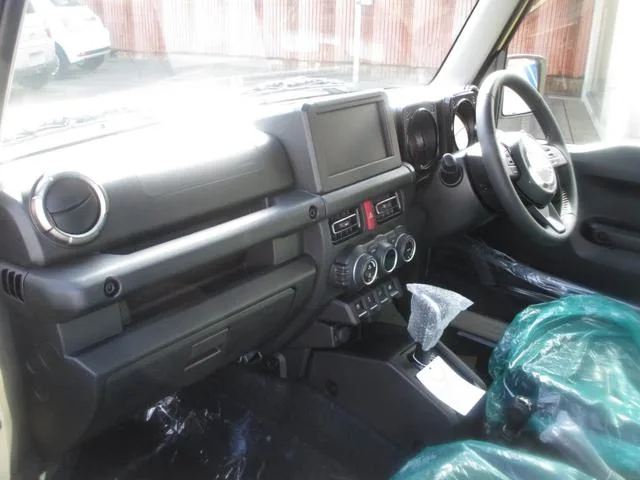 Suzuki JIMNY NOMADE FC 2025 — миниатюра 4