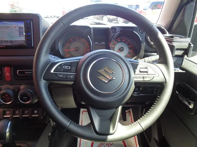 Suzuki JIMNY NOMADE FC 2025 — миниатюра 5