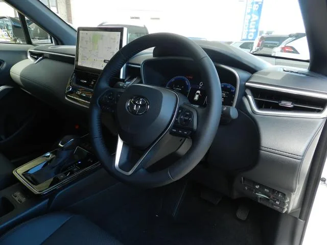 Toyota CorollaCross HYBRID Z 2026 — миниатюра 5