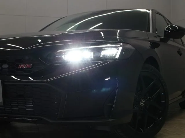 Honda CIVIC RS 2025 — миниатюра 5