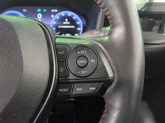 Toyota RAV4 PHV Z 2023 — миниатюра 3