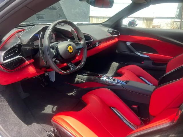Ferrari 296GTS 2025 — миниатюра 3