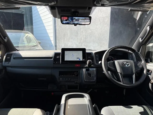 Toyota HIACE VAN 2026 — миниатюра 3