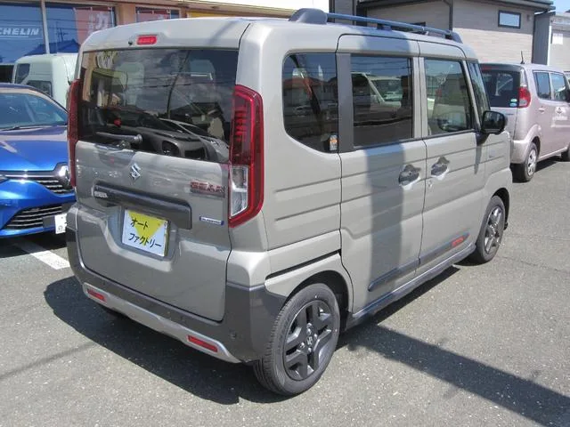 Suzuki SPACIA GEAR HYBRID XZ 2025 — миниатюра 2
