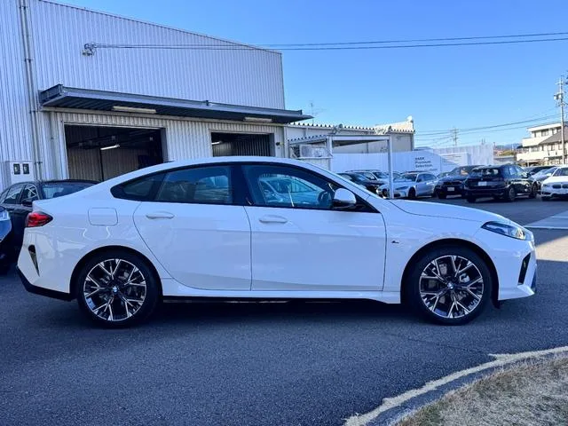 BMW 2 Series 220 GRAN COUPE M SPORT 2025 — миниатюра 3