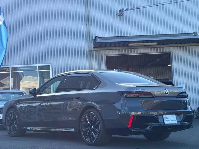 BMW 7 Series 740D X DRIVE M-SPORT 2025 — миниатюра 5