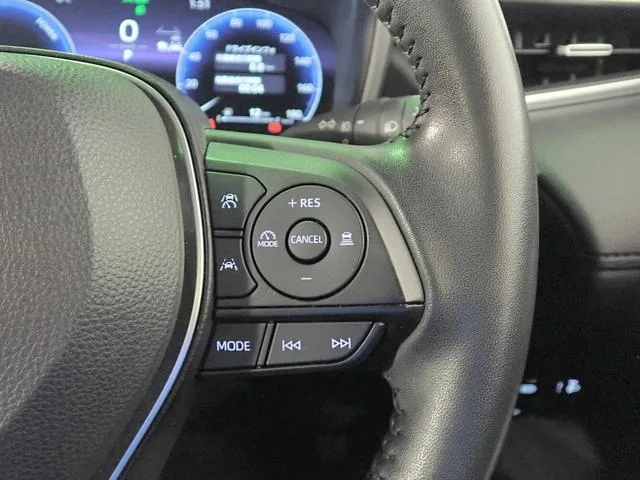 Toyota CorollaCross HYBRID Z 2024 — миниатюра 4