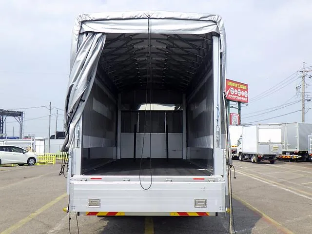 Isuzu FORWARD 2023 — миниатюра 2