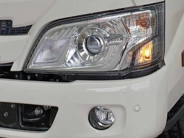 Hino DUTRO BASEGRADE 2025 — миниатюра 2