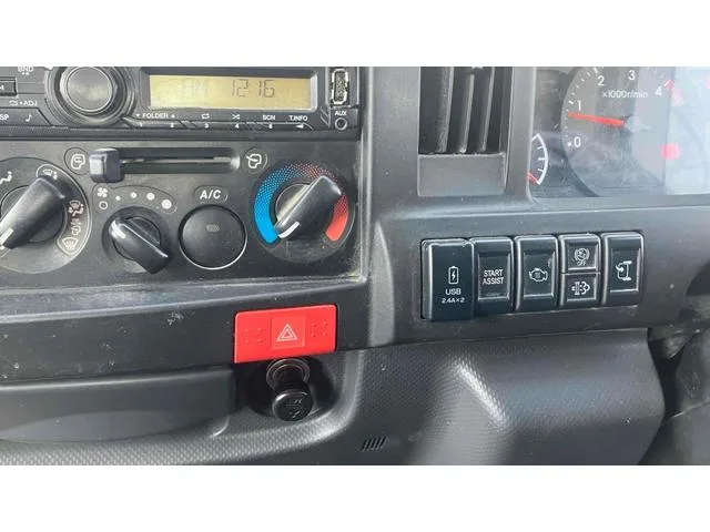 Isuzu ELF TRUCK 2023 — миниатюра 4
