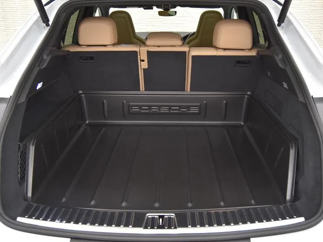 Porsche Cayenne Coupe CAYENNE COUPE PLATINUM EDITION 2022 — миниатюра 5