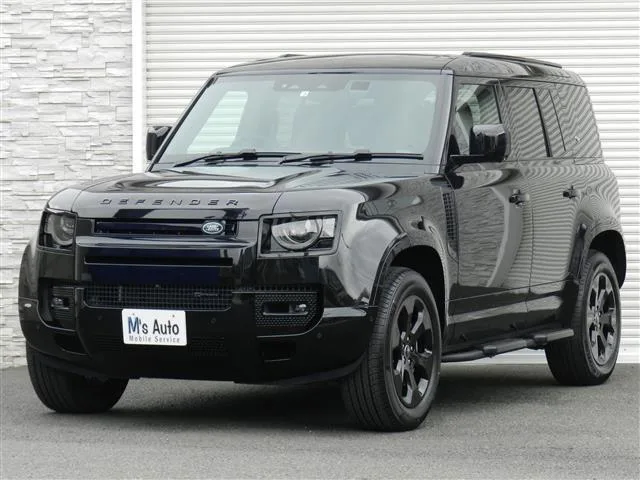 Land Rover Defender 110X-DYNAMIC SE D300 2022 — фото 1, купить с доставкой в Москву
