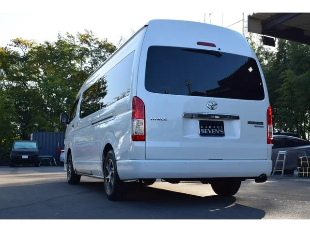 Toyota HIACE WAGON GRAND CABIN 2022 — миниатюра 3