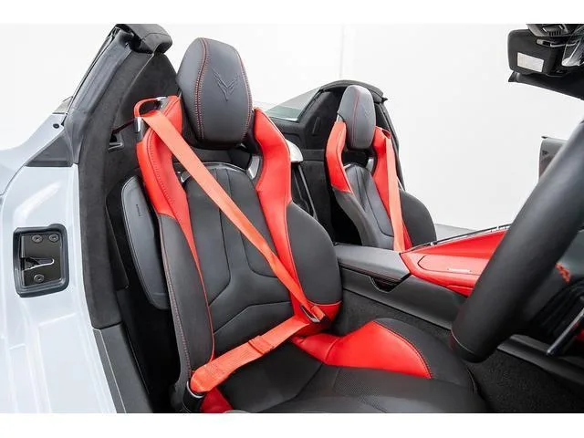 Chevrolet CHEVROLET CORVETTE CONVERTIBLE 2023 — миниатюра 2