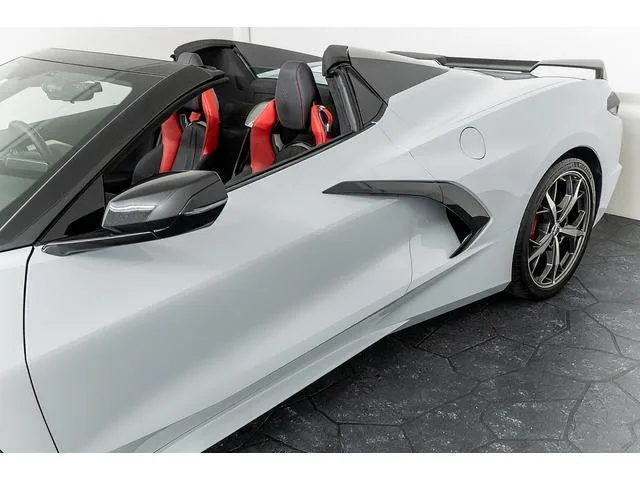 Chevrolet CHEVROLET CORVETTE CONVERTIBLE 2023 — миниатюра 3